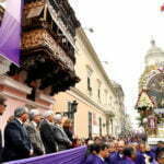 HOMENAJE AL SEÑOR DE LOS MILAGROS.