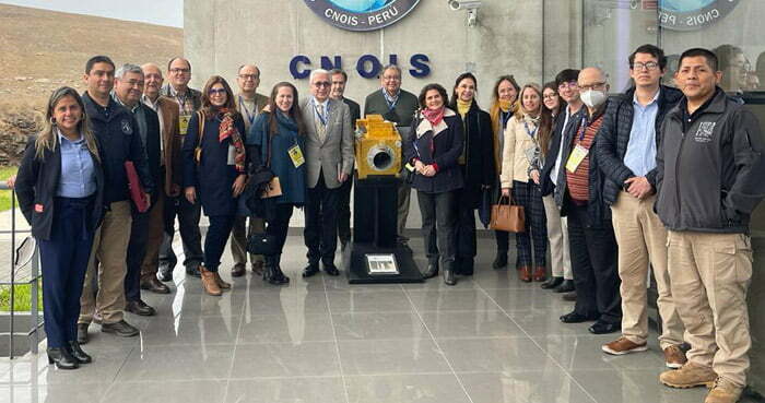 VISITA AL CENTRO NACIONAL DE OPERACIONES DE IMÁGENES SATELITALES(CNOIS)