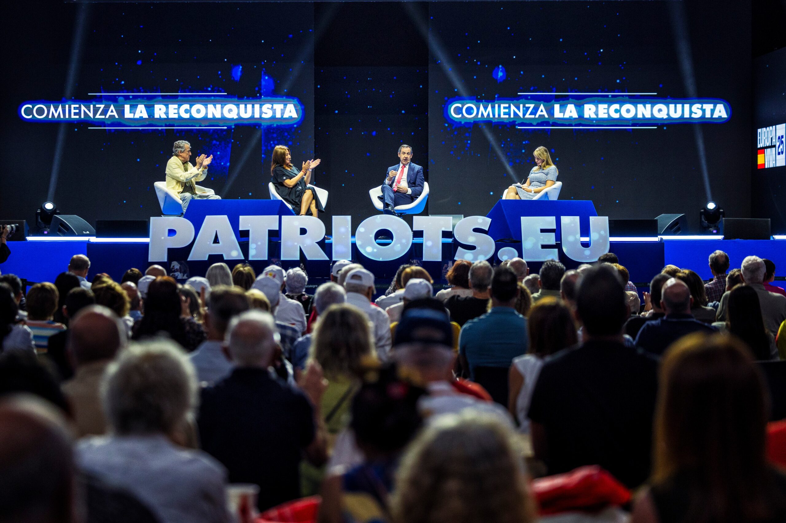 Una de las charlas del Viva Vox 2025, en la plaza de Vistalege de Madrid, este sábado.
