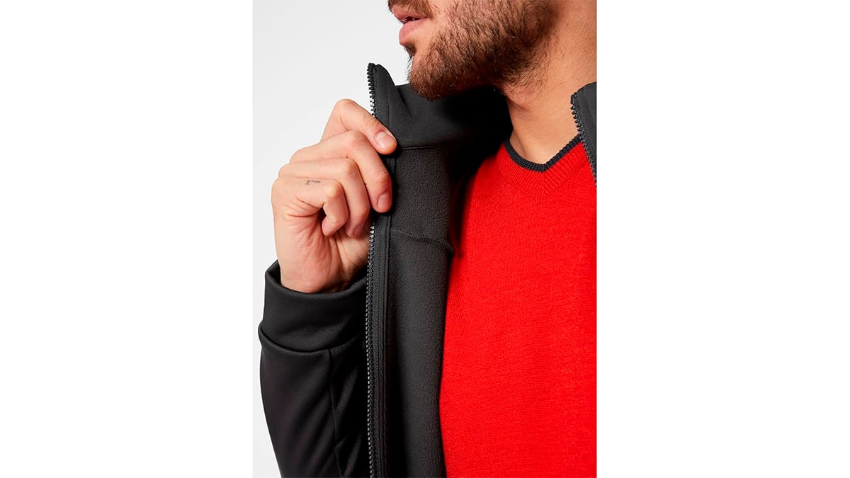 Forro polar en el interior.