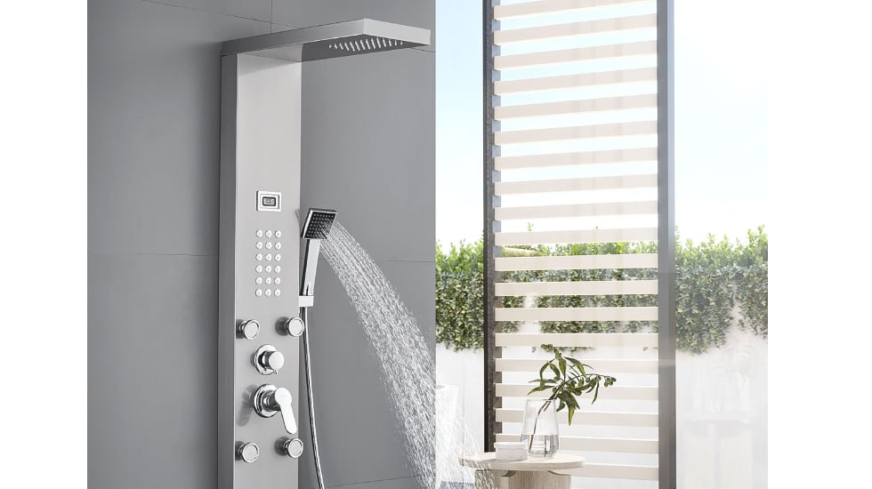 Columna de ducha con hidromasaje con 18 modos personalizados.