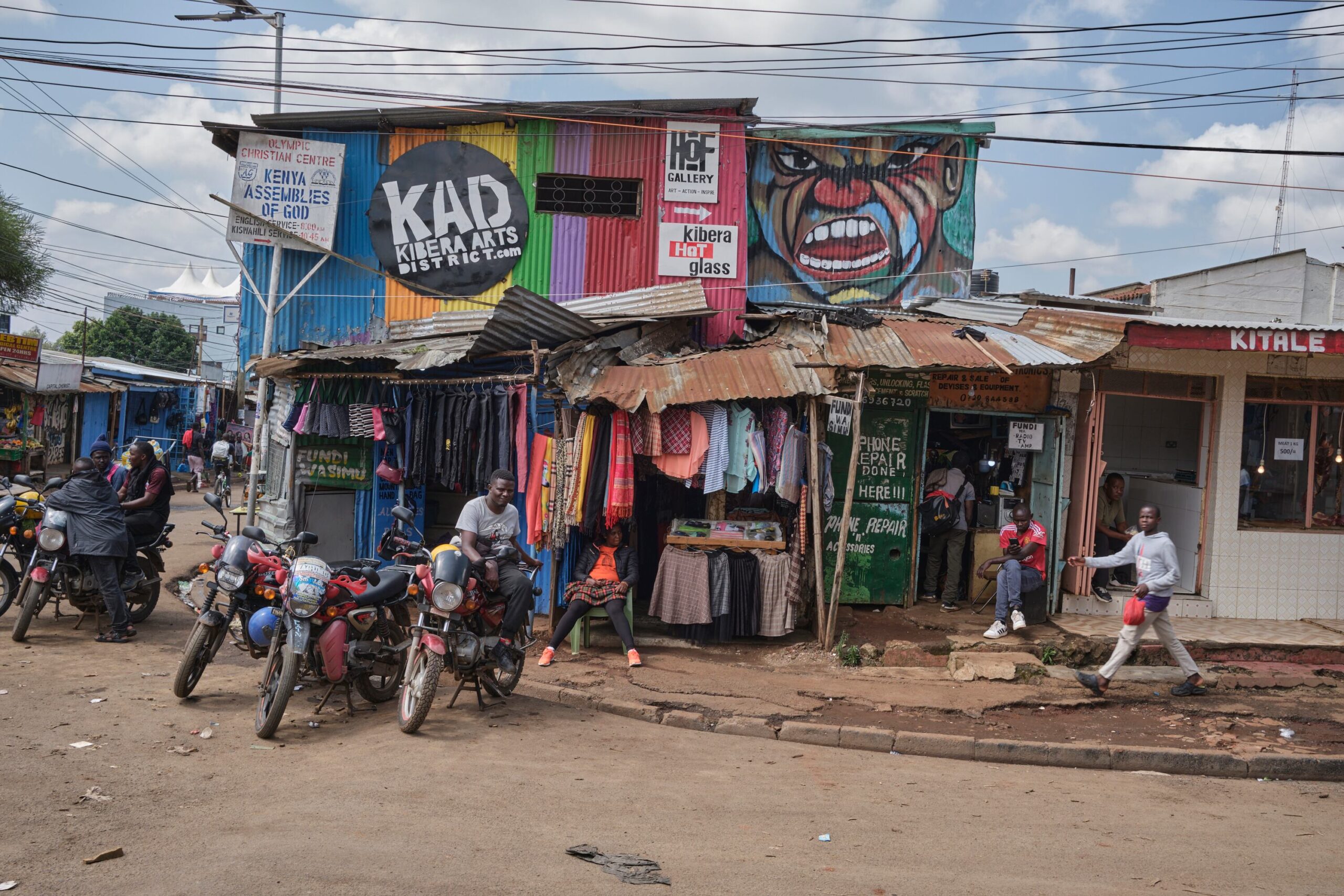 Entrada del Distrito de Arte de Kibera, en la capital de Kenia, Nairobi, el 20 de junio de 2025.
