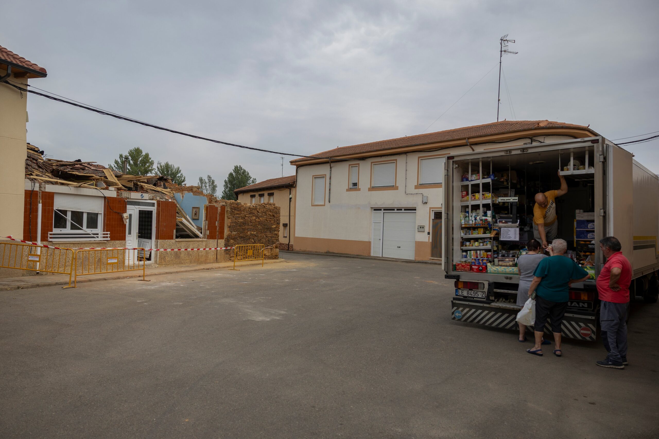 La casa de Estefanía Martínez, derruida por el fuego, en Congosto y Quintana.
